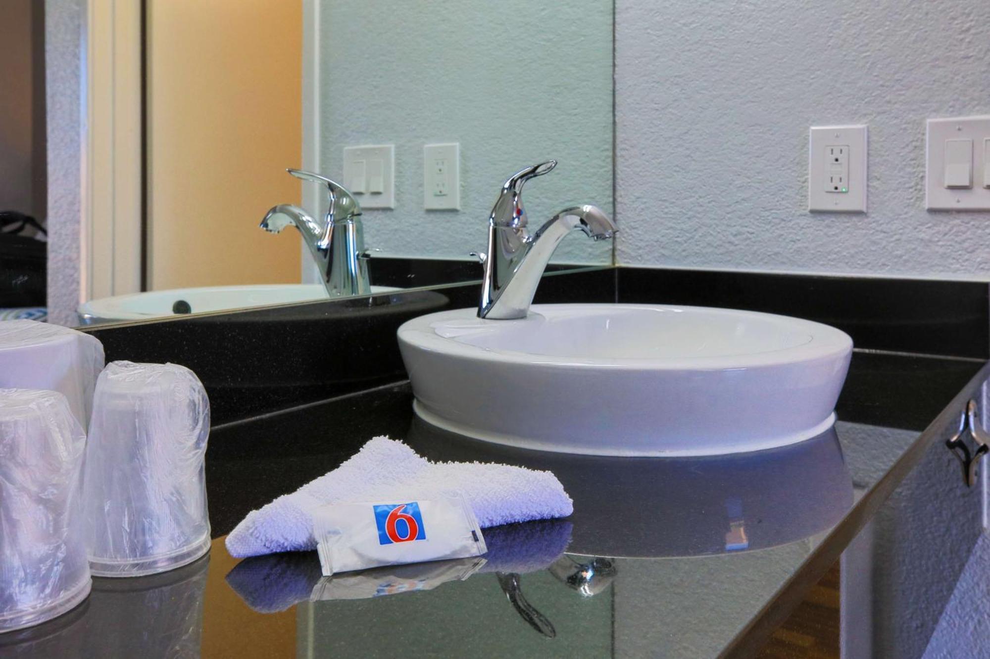 Motel 6-Sacramento, Ca - North Carmichael Екстериор снимка