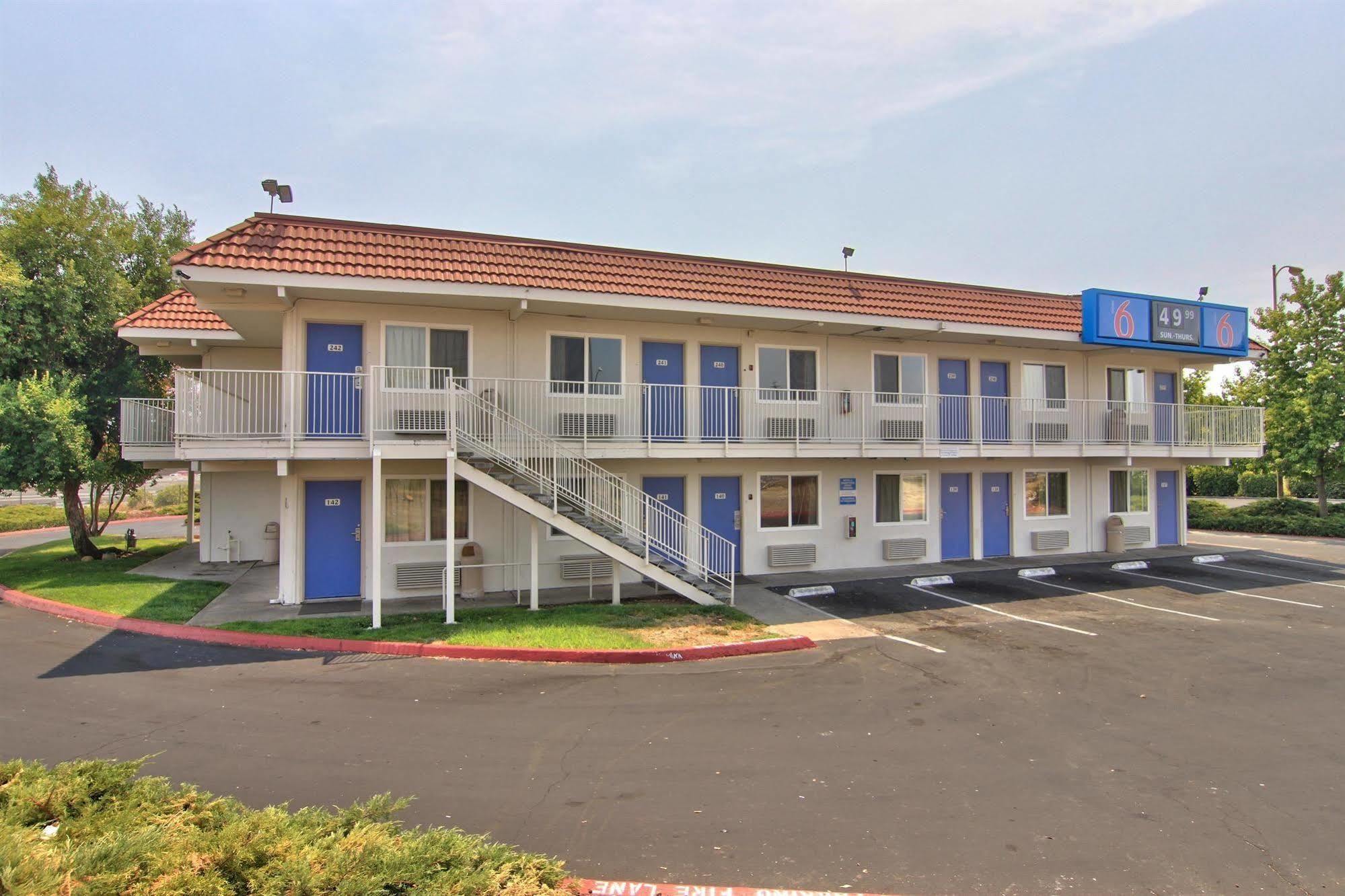 Motel 6-Sacramento, Ca - North Carmichael Екстериор снимка